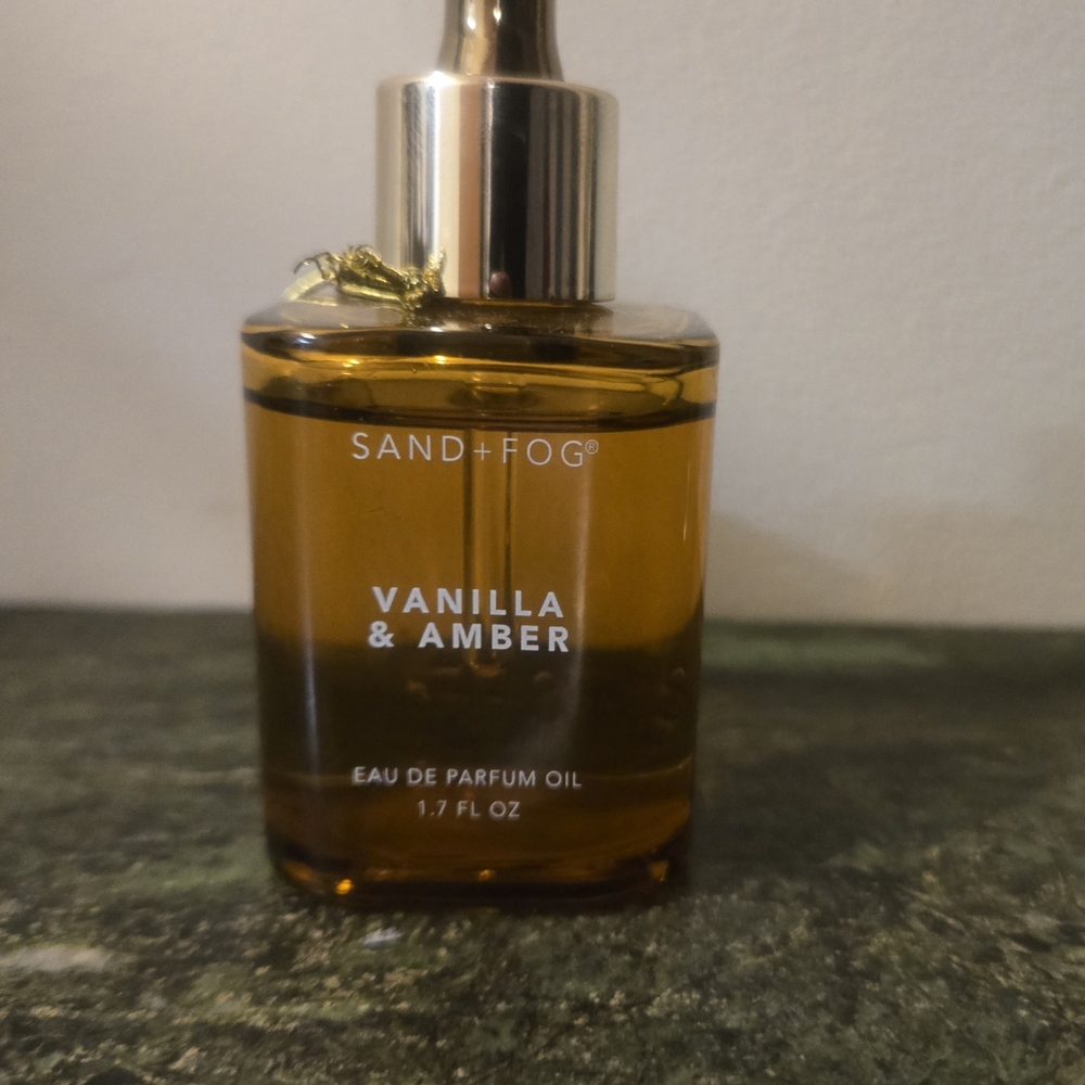Sand + Fog Vanilla & Amber Perfume Oil